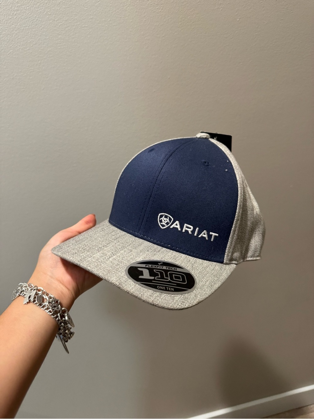 Ariat Men's Navy & Gray